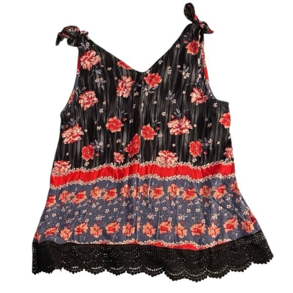 Free World Navy Blue & Red Floral Boho Tank Blouse - Picture 3 of 4